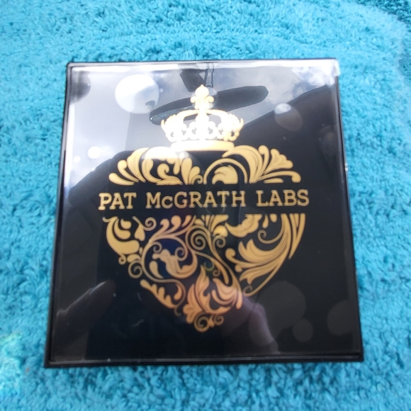 Pat McGrath Highlighter Venusian Nude NIB - Picture 2 of 4